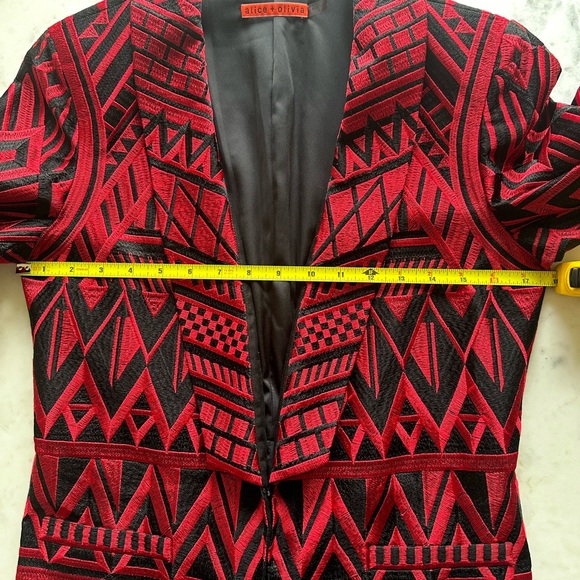 Alice + Olivia Christian Red Black Embroidered Silk Blazer geometric pattern M - Picture 3 of 14